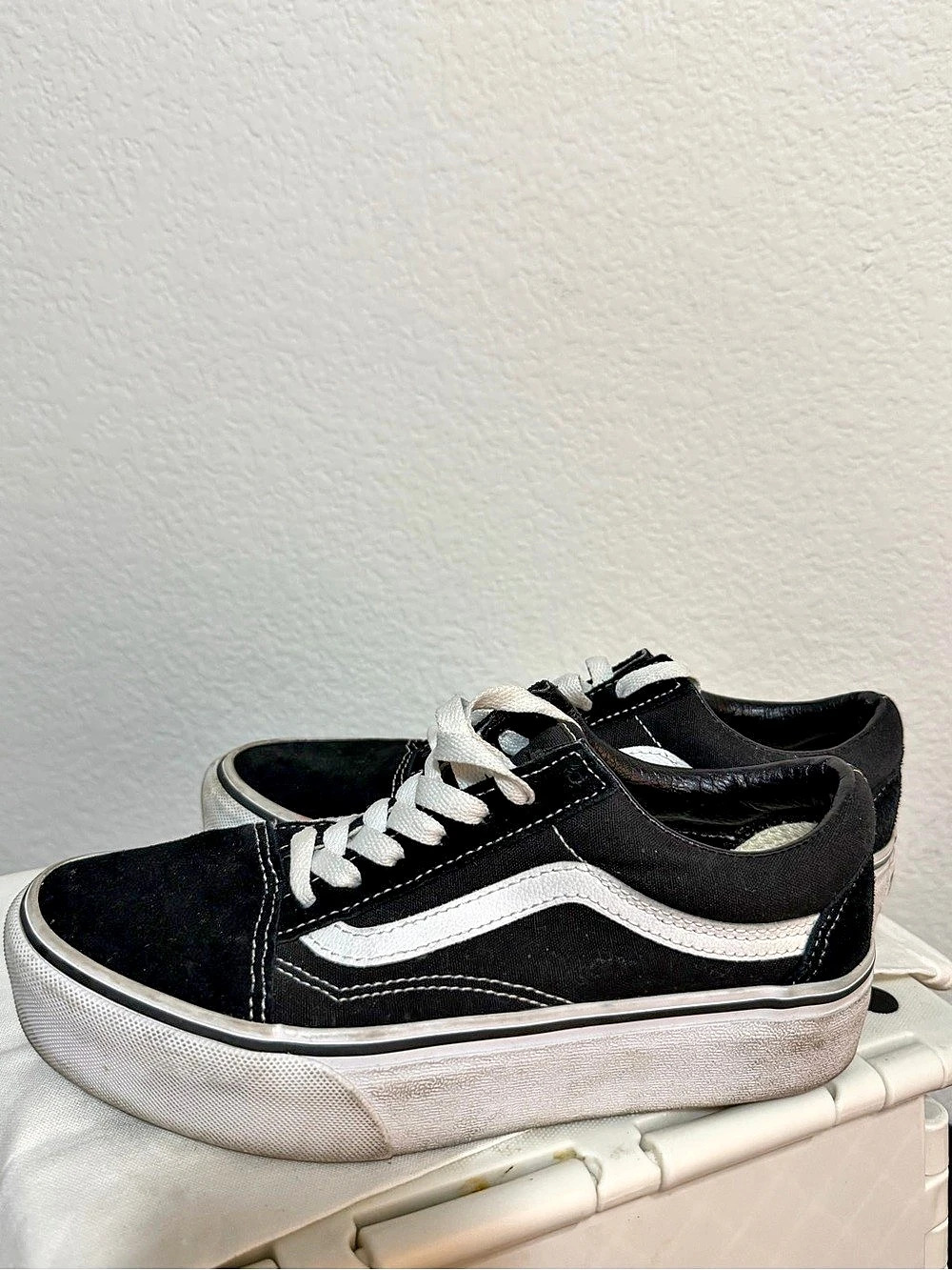 Vans Old Skool Platform Black & White Sneakers US 7
